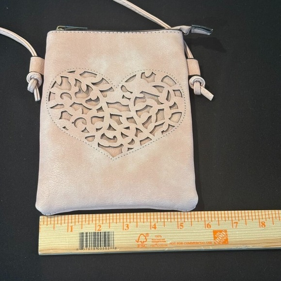 MKF Collection Heartly Womens Crossbody Bag by Mia K New with Tags Faux Leather - Picture 6 of 9